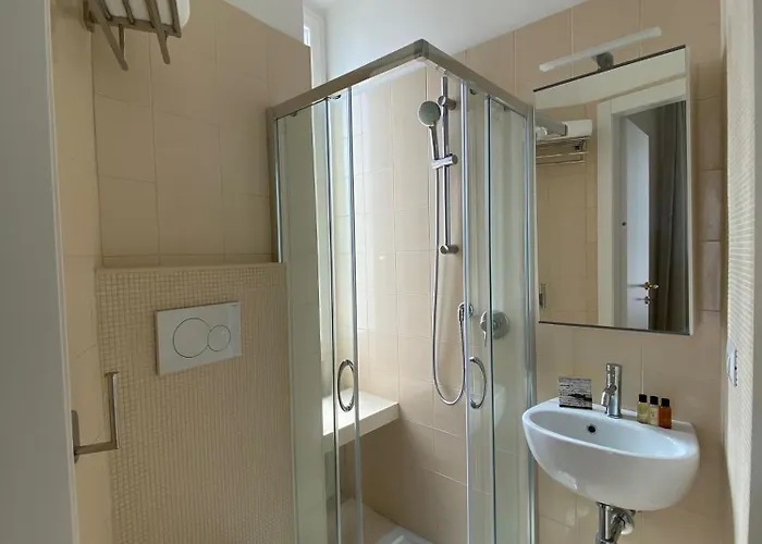 Golden Round Palace Apartament